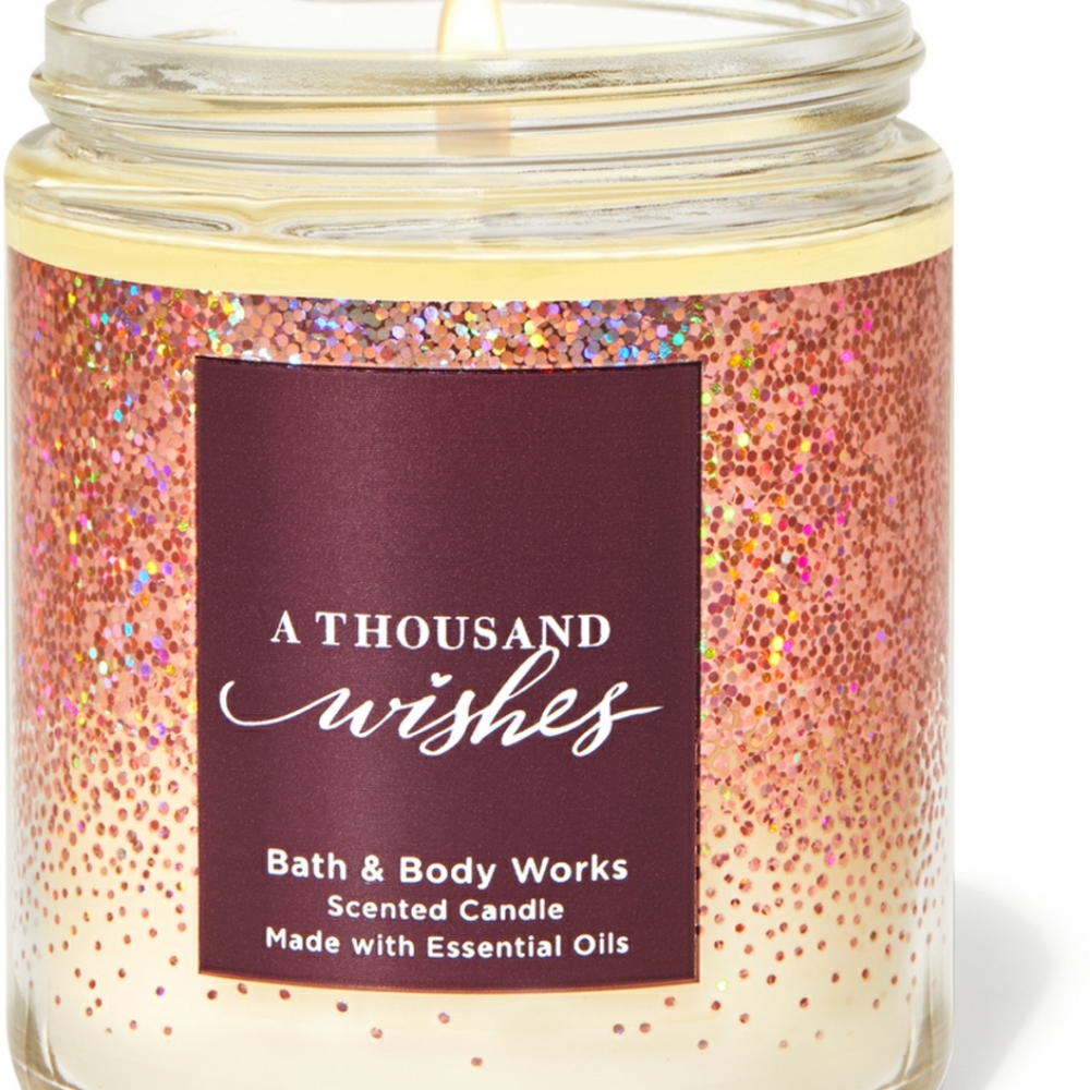 Bath & Body Works Fragrant 7oz candles